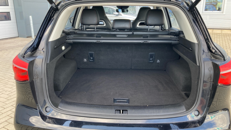 MG Hs 1.5 T-GDI Exclusive 5dr DCT Petrol Hatchback